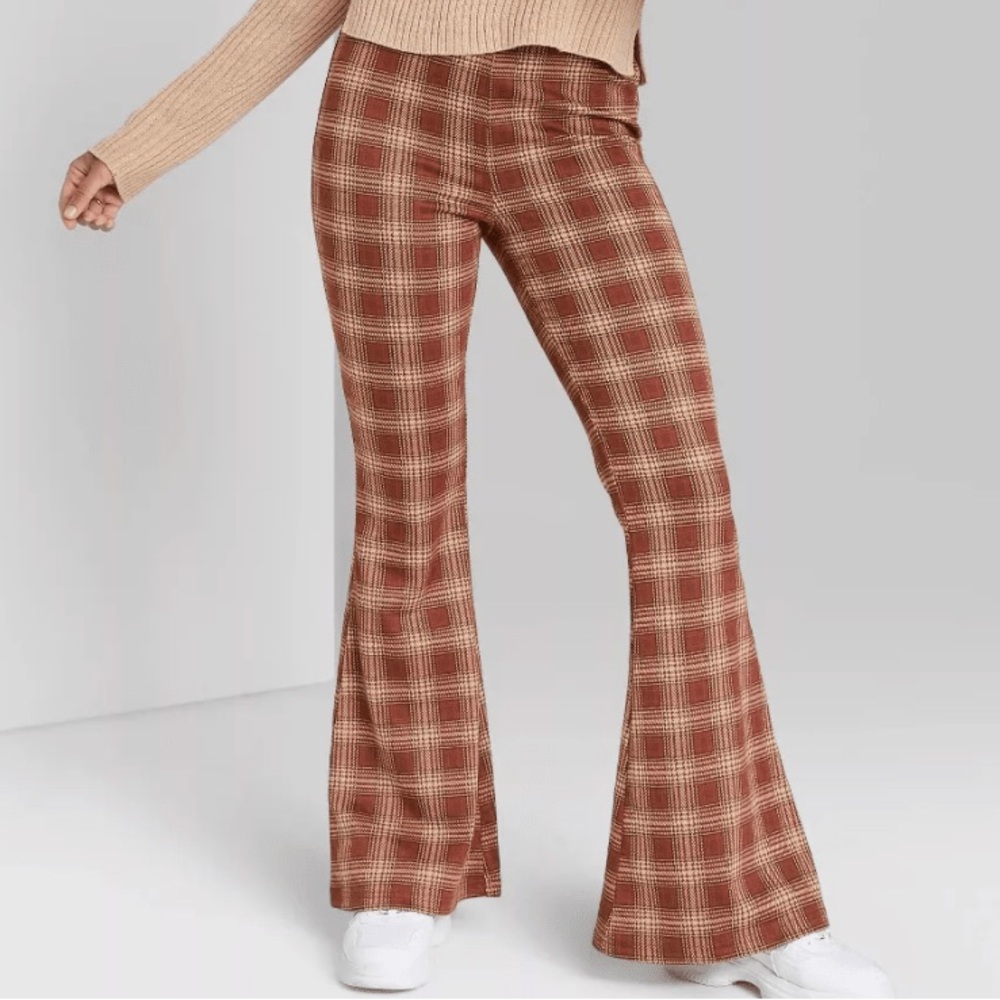 Wild Fable flair leggings